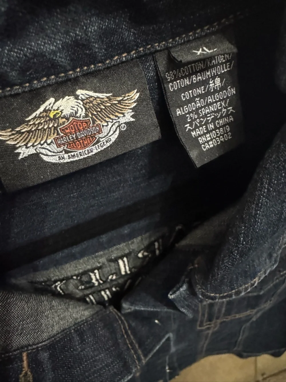The BEST Harley-Davidson Denim Jacket everrr🖤 - Picture 9 of 10